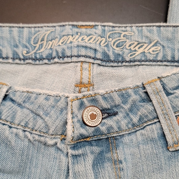 American Eagle Distressed Boot Cut Jeans - Picture 3 of 4